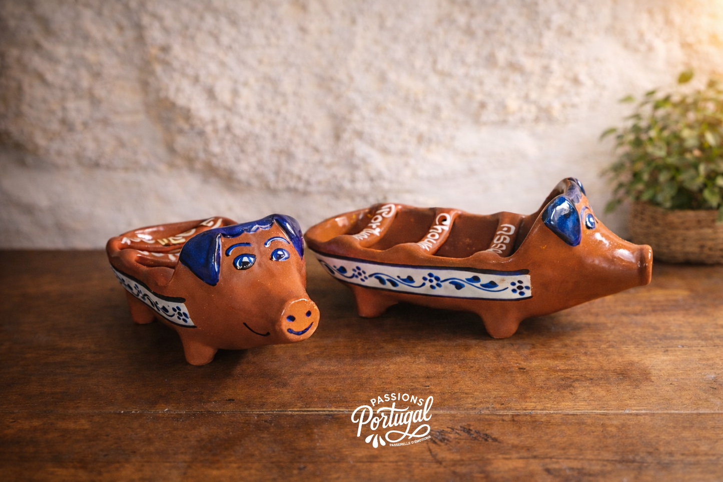 Grille pour chouriço grillé en forme de cochon, en terre cuite rouge "assador de chouriço"