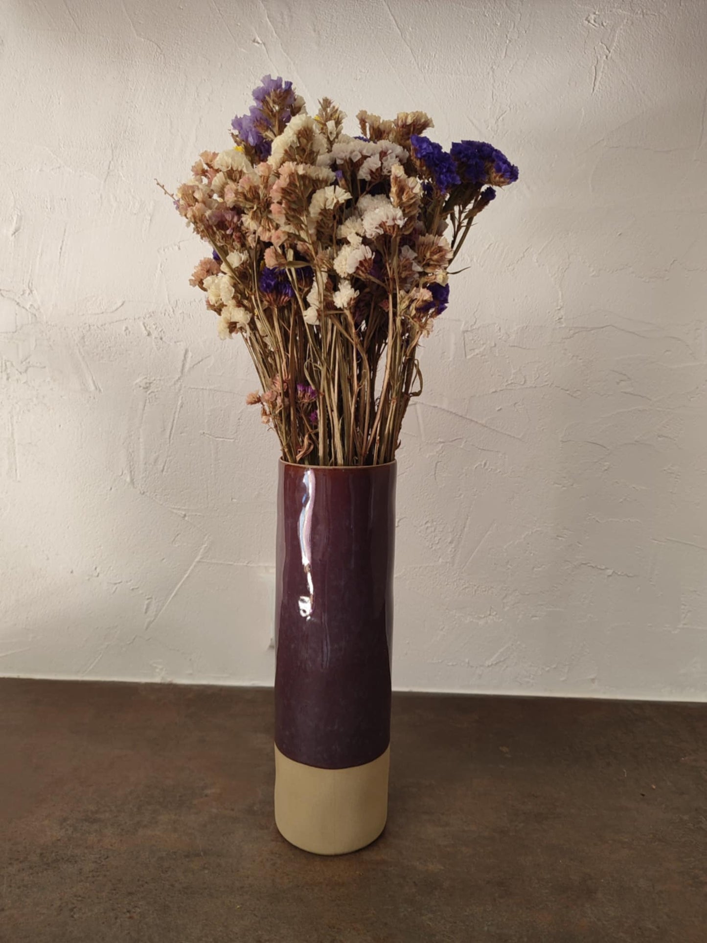 Grand vase en grès violet
