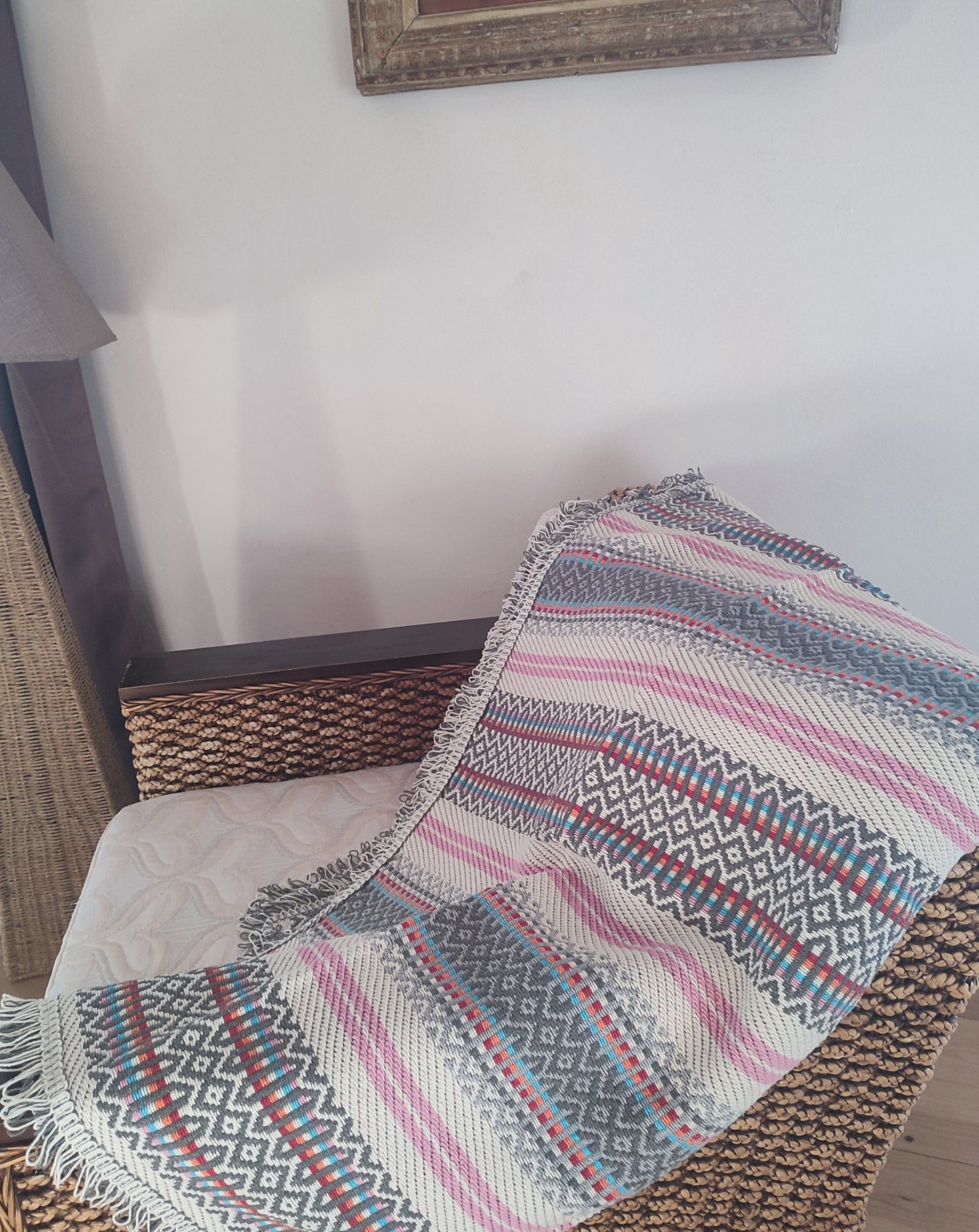 Plaid traditionnel portugais (Manta Alentejana) gris clair & rose
