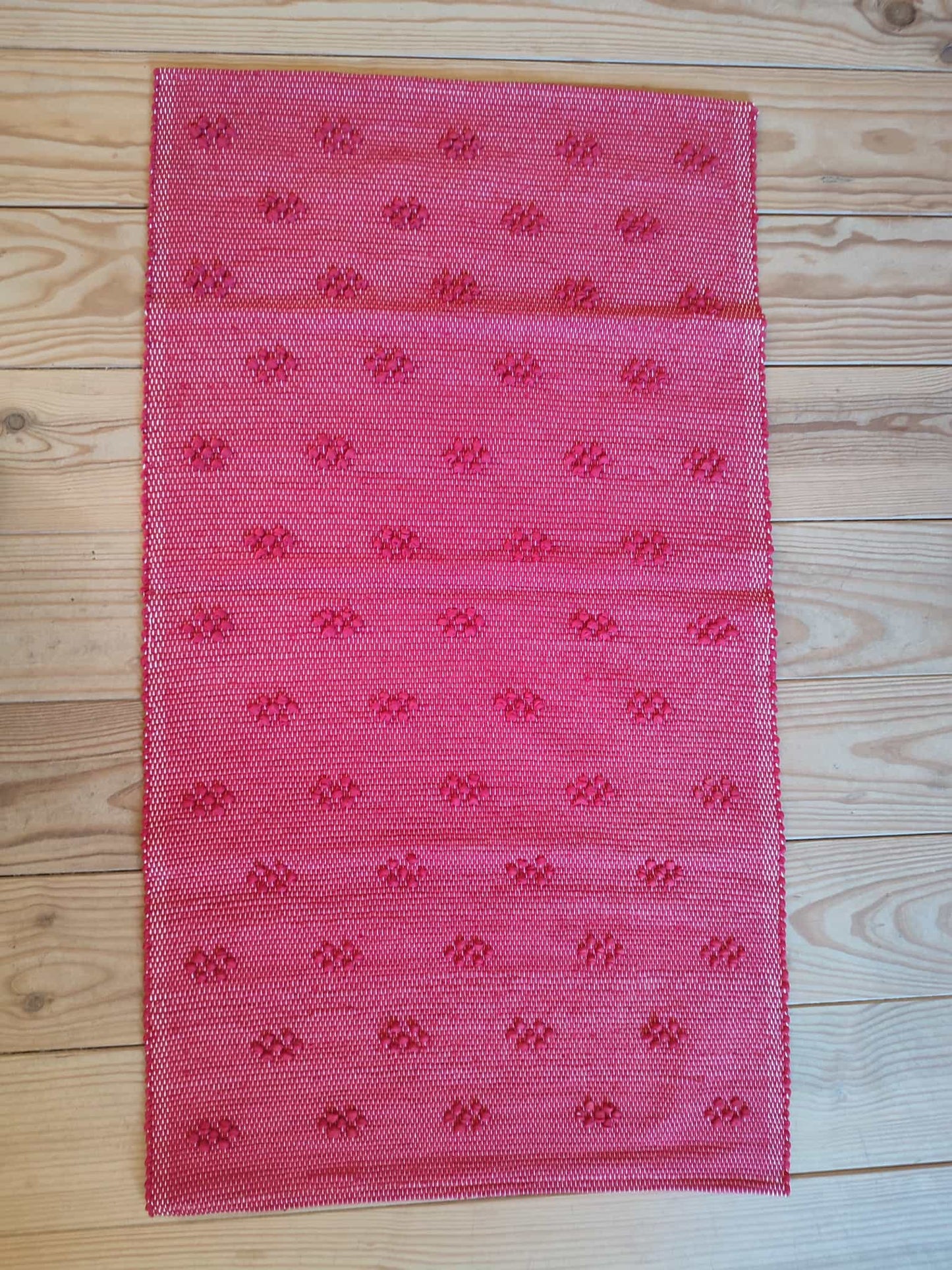 Tapis artisanal PUXADO  - 100% coton (rouge)