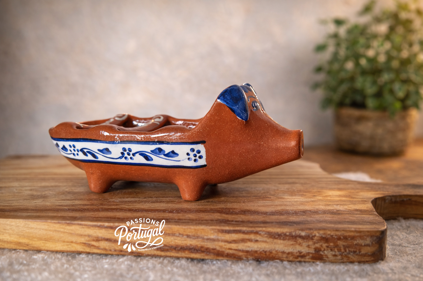 Grille pour chouriço grillé en forme de cochon, en terre cuite rouge "assador de chouriço"