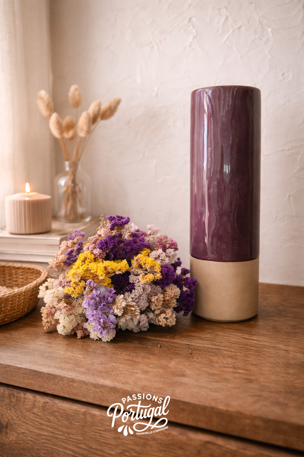 Grand vase en grès violet