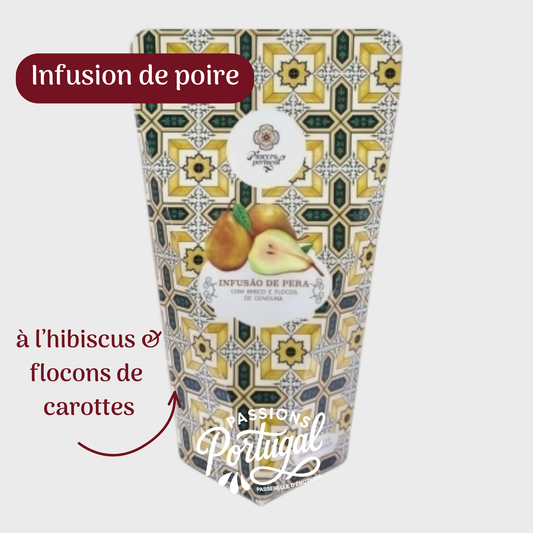 Infusion de poire à l'hibiscus et flocons de carottes