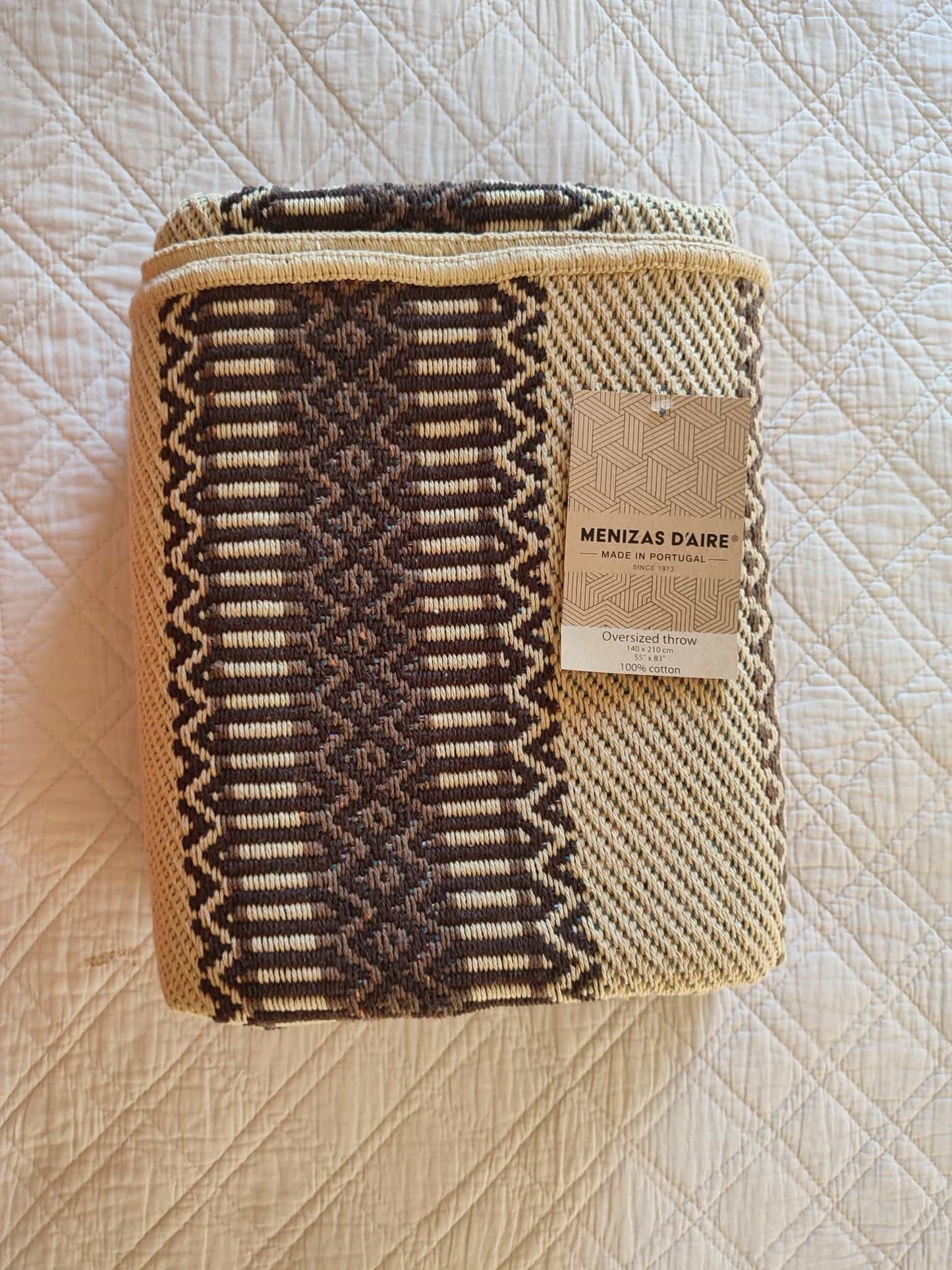 Plaid traditionnel "MENIZAS D'AIRE" 140x210 (marron)