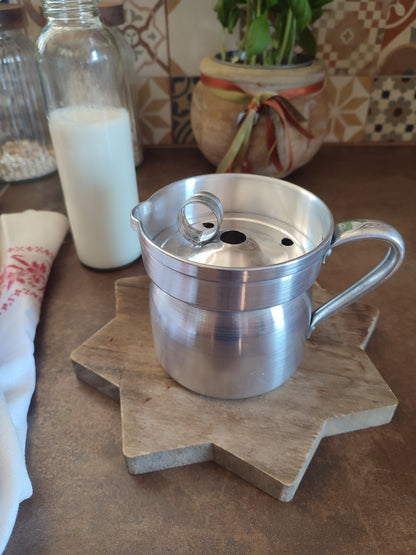Pot à lait "fervedor" portugais en aluminium  Made in Portugal, contenant 0.5 litre