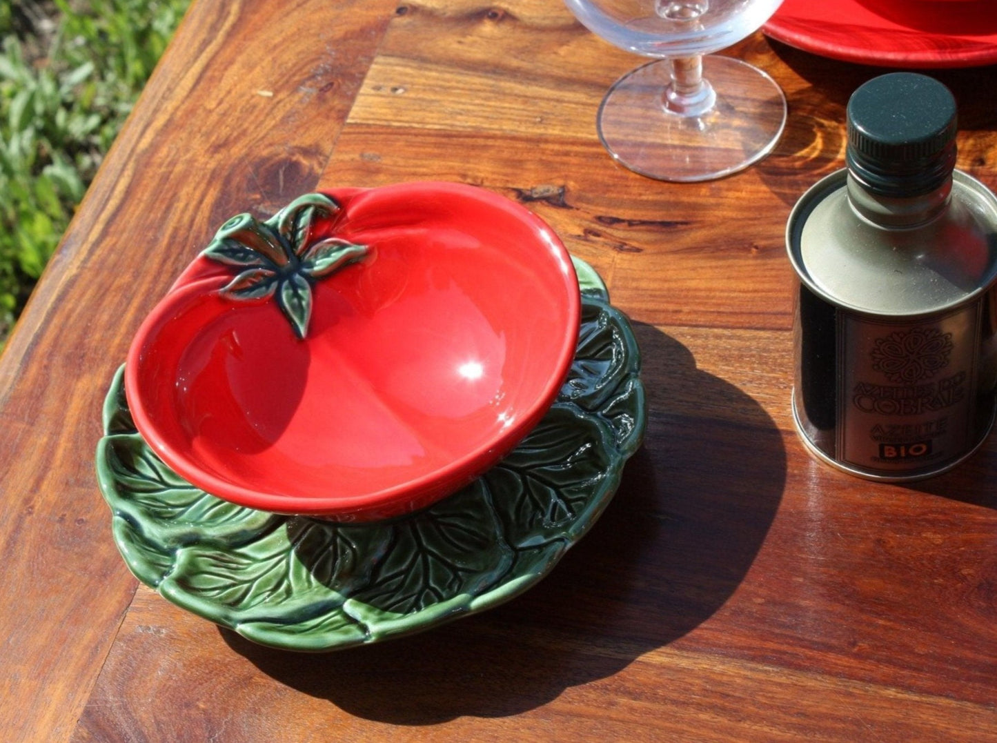 Bol en céramique rouge en forme de tomate avec son assiette - Vaisselle portugaise - fabriqué au Portugal