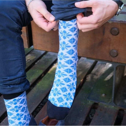 Chaussettes "Azulejos blancs & bleus"